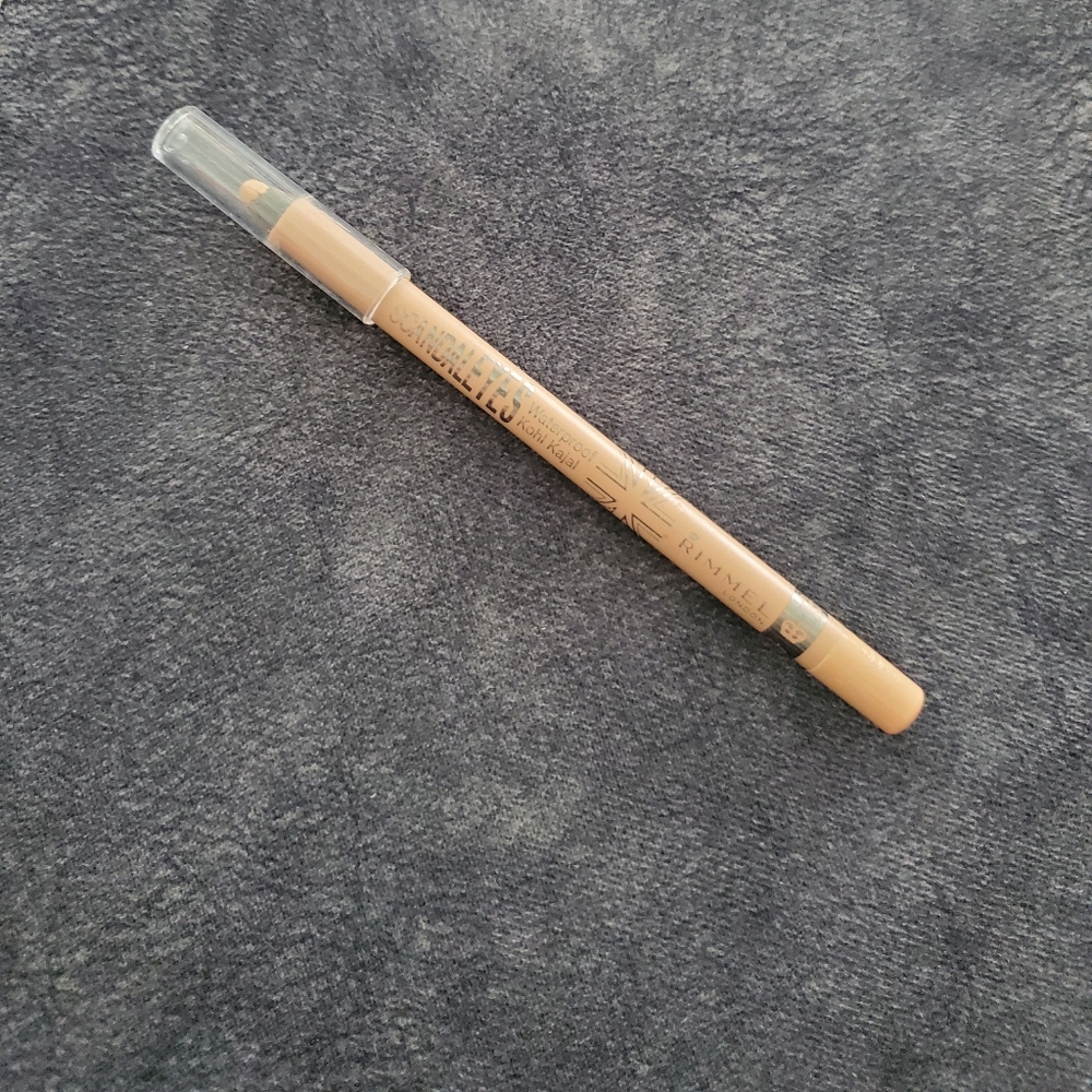 Rimmel London nude eyeliner - Picture 2 of 4